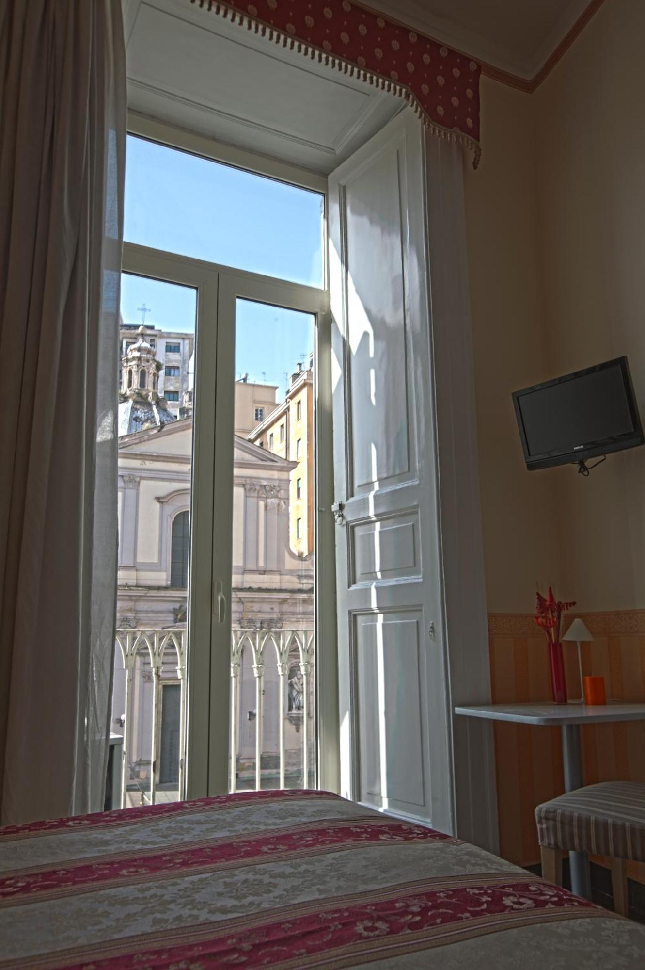 Medinaples Napoli